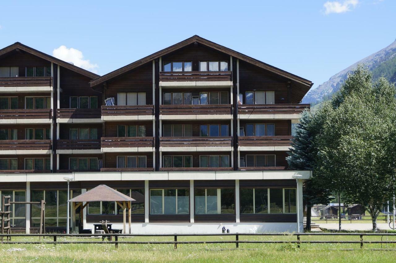 Monte Rosa D 412 Apart otel Täsch Dış mekan fotoğraf